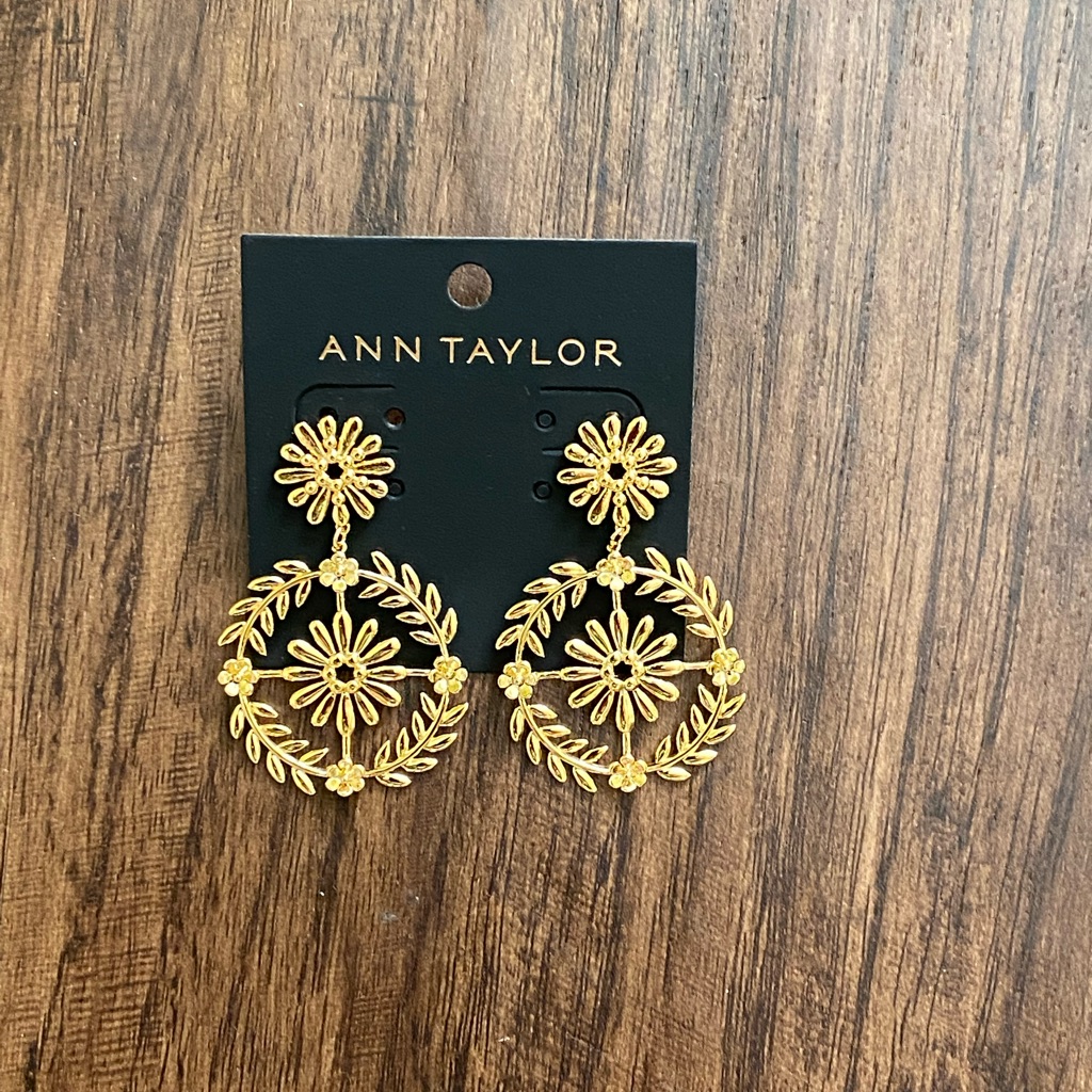 Ann Taylor Flower Burst Statement Drop Earring 49$